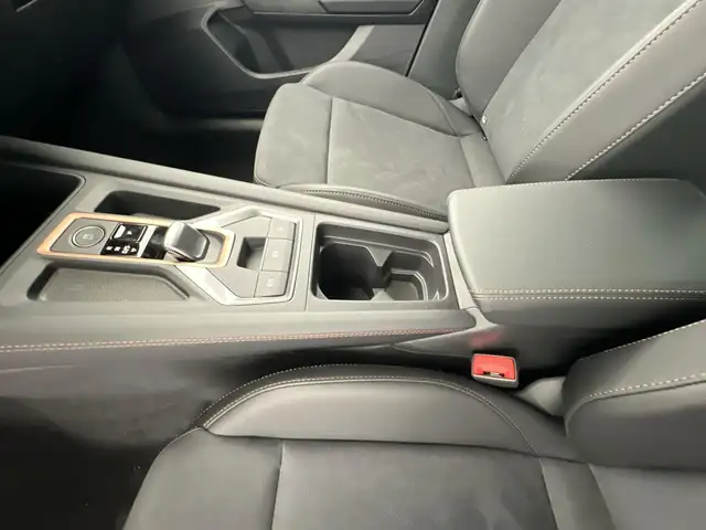 Cupra Leon view 14