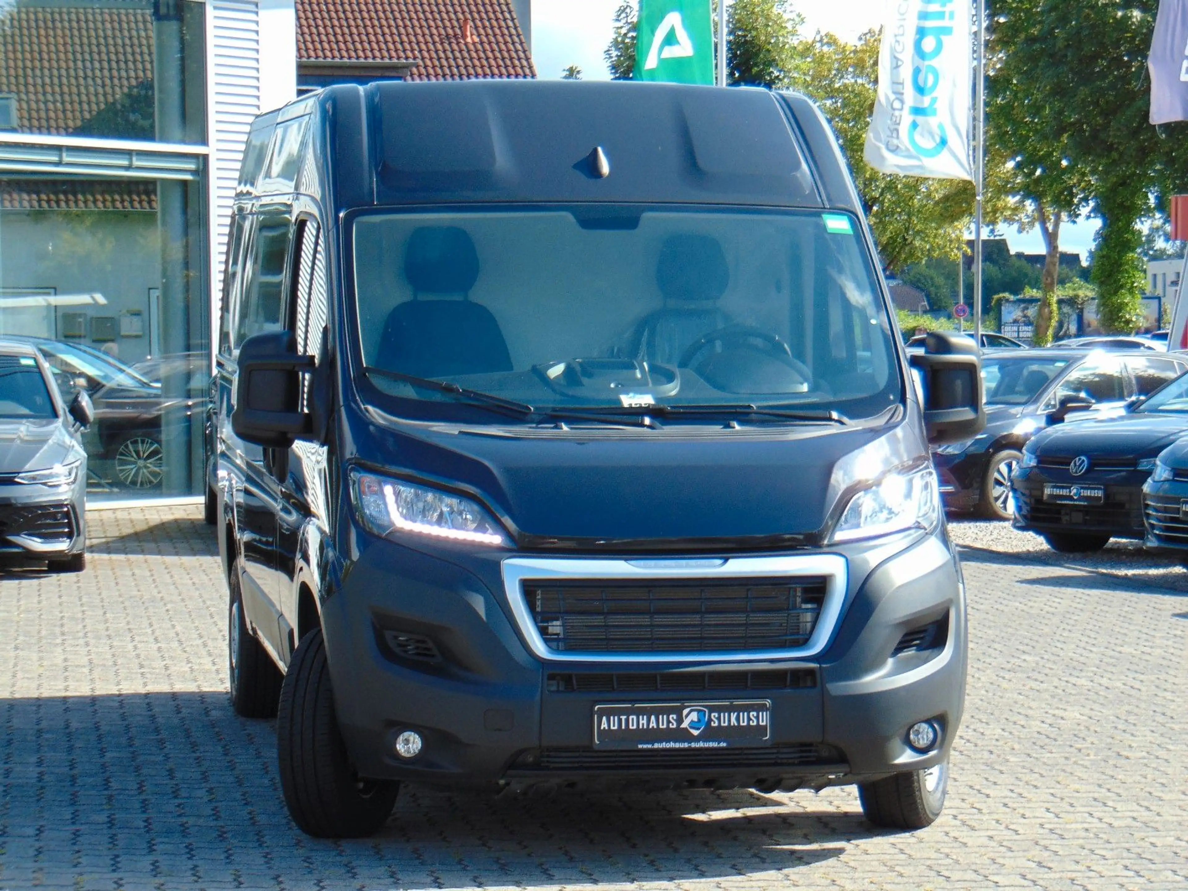 Peugeot Boxer Kasten Hochraum 335 L2H2 BlueHDi — photo 6