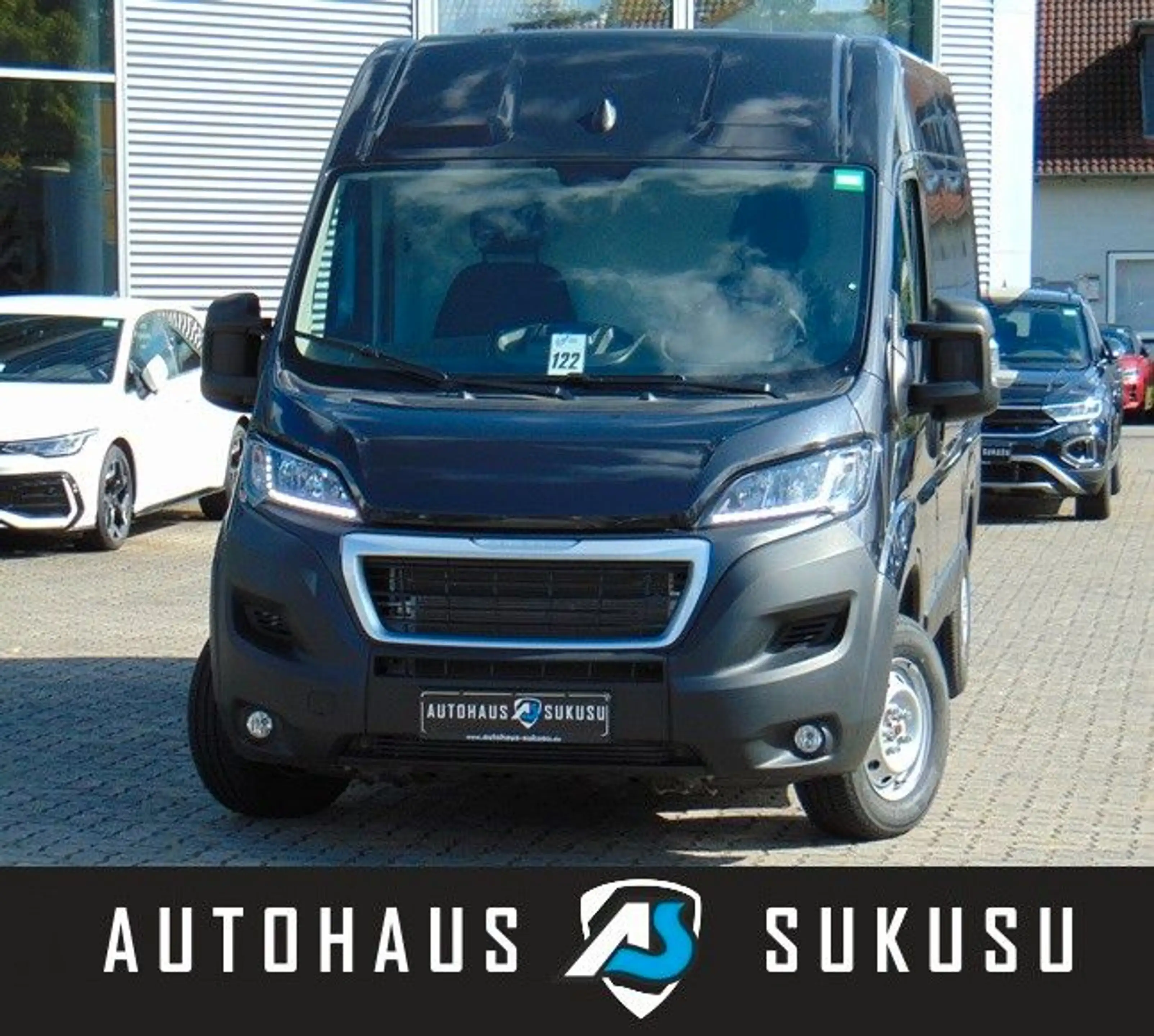 Peugeot Boxer Kasten Hochraum 335 L2H2 BlueHDi
