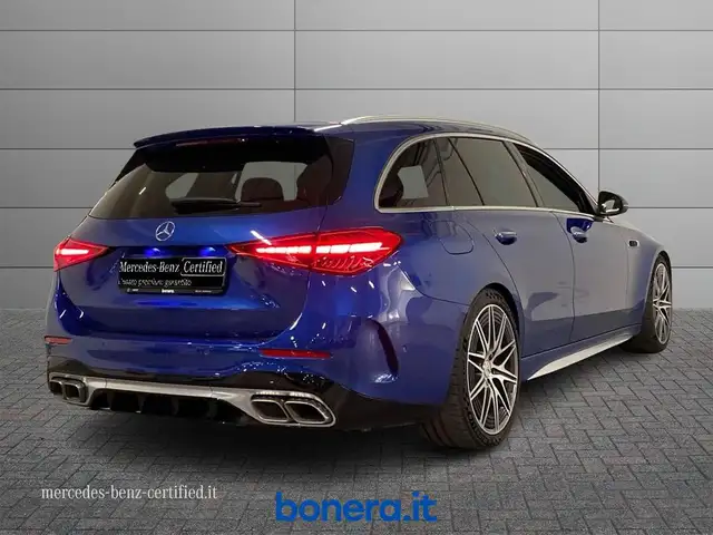 Mercedes-Benz C-Class view 3
