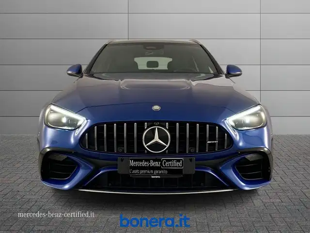 Mercedes-Benz C-Class view 4