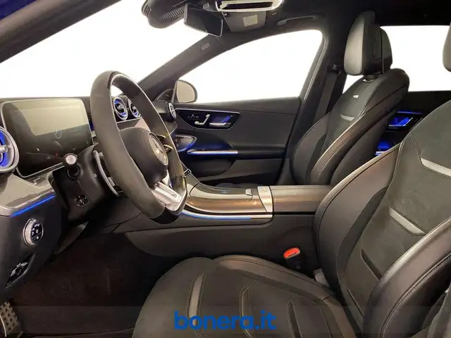 Mercedes-Benz C-Class view 11