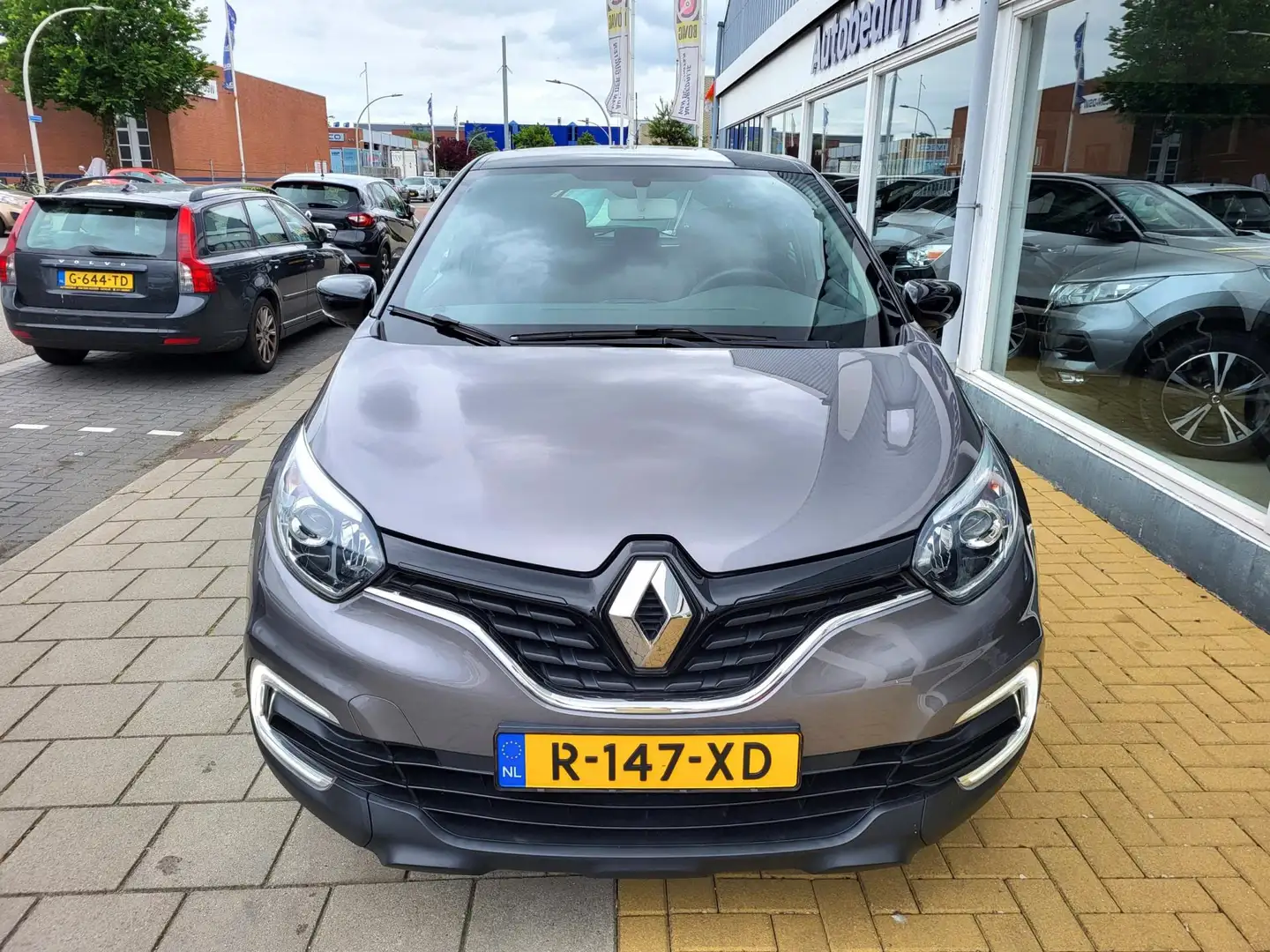 Renault Captur 0.9 TCe Life / 46.000 Km / Airco / Stoelverwarming Gris - 2