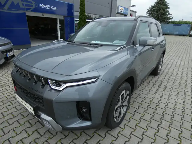 SsangYong Torres 1.5T Quartz 2WD 6AT LED 18 Zoll PDC Leder Navi Neu