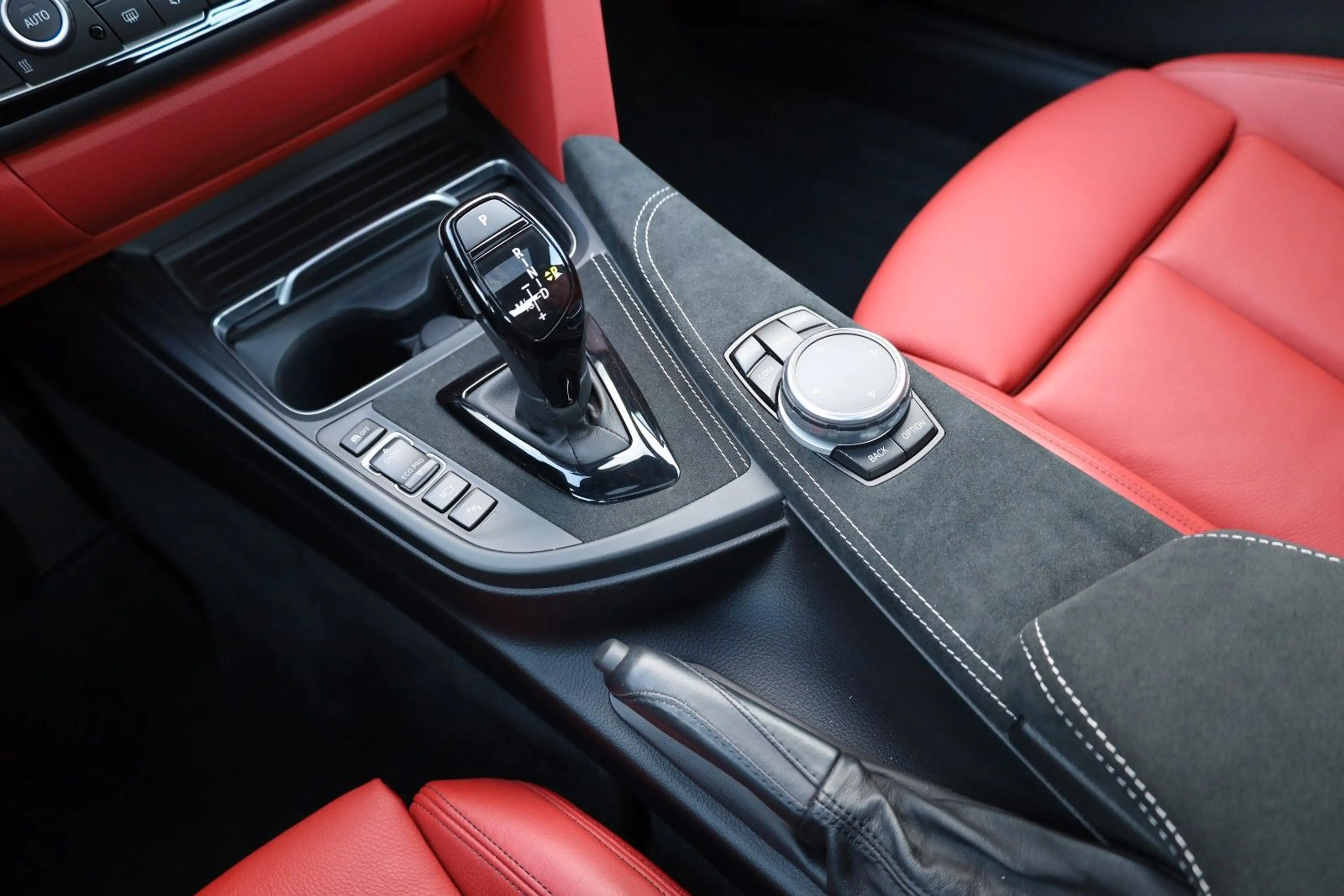 BMW 440 i xDrive Coupé/360*/HUD/HK/SBD/SHZ/LHZ/R20 — photo 15