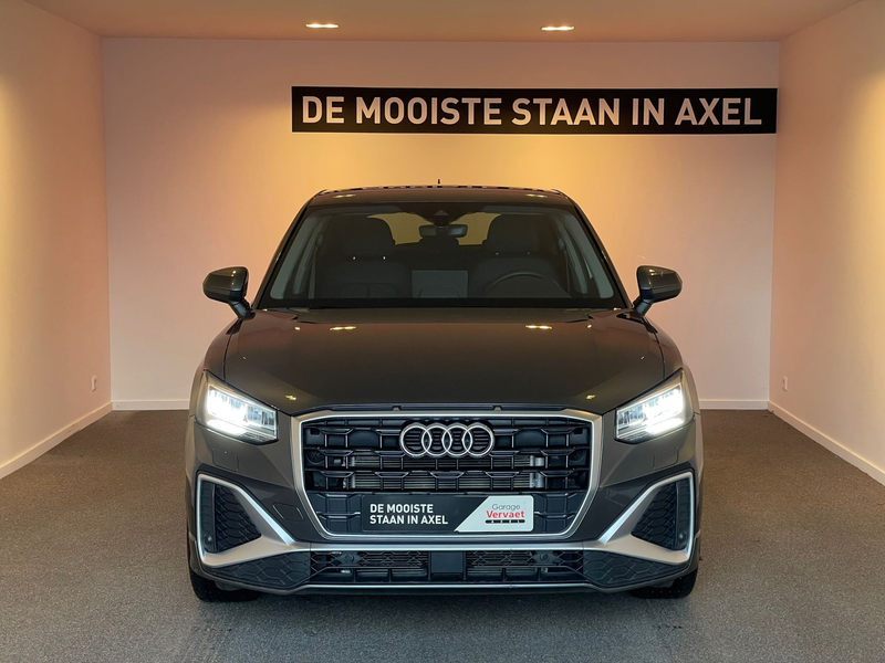 Audi Q2 35 TFSI S Edition — photo 8