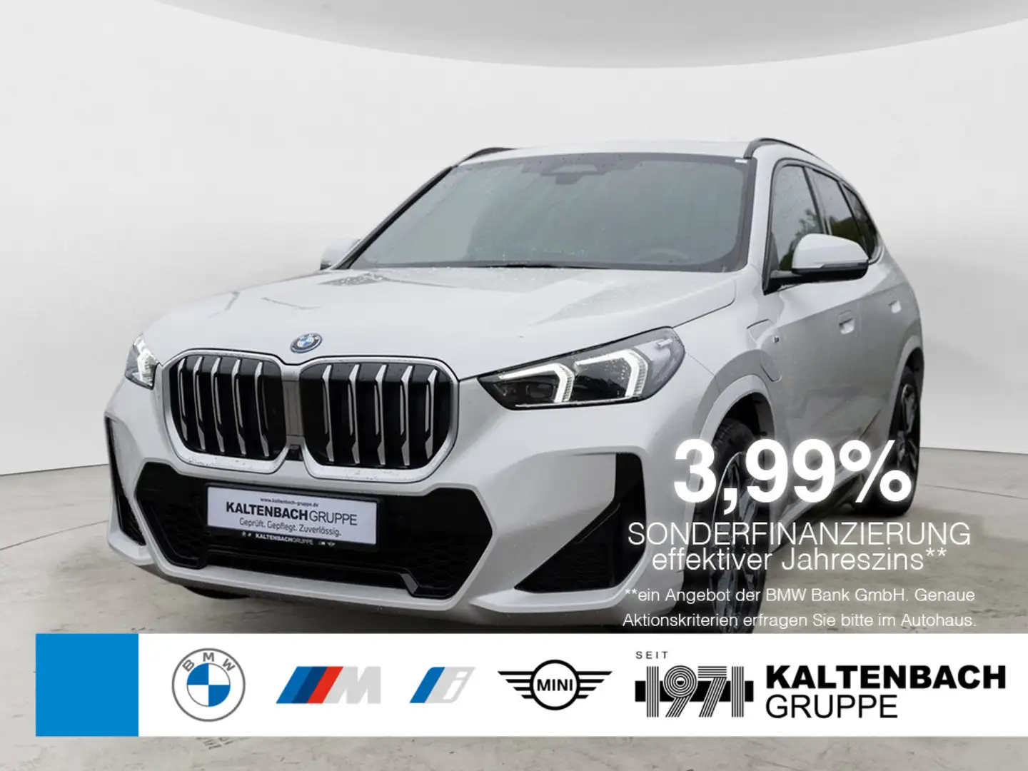BMW X1 xDrive 30e M-Sport PANO AHK 360° H/K LED Weiß - 1