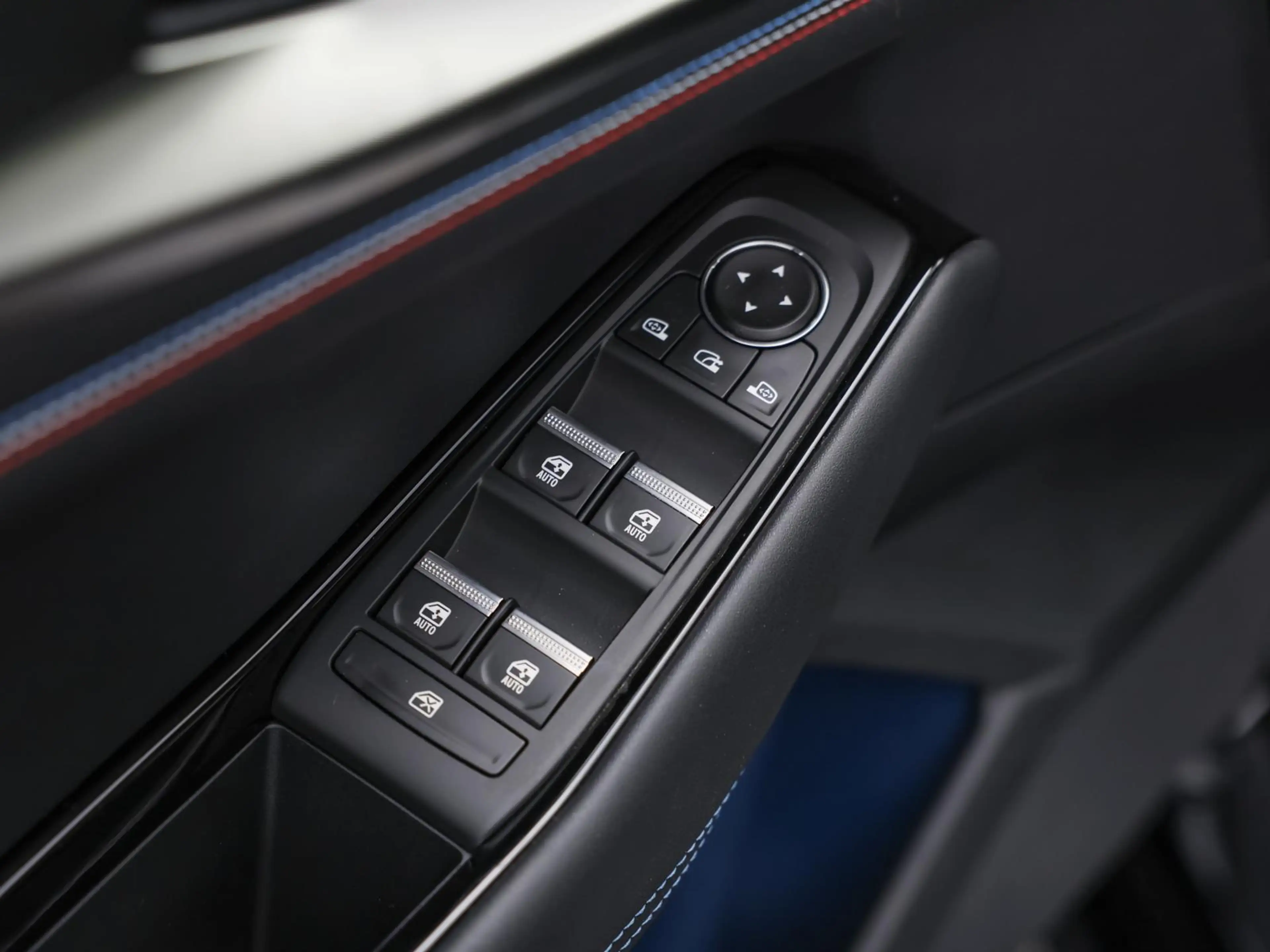 Renault Rafale E-Tech 200 Esprit Alpine NAVI — photo 12