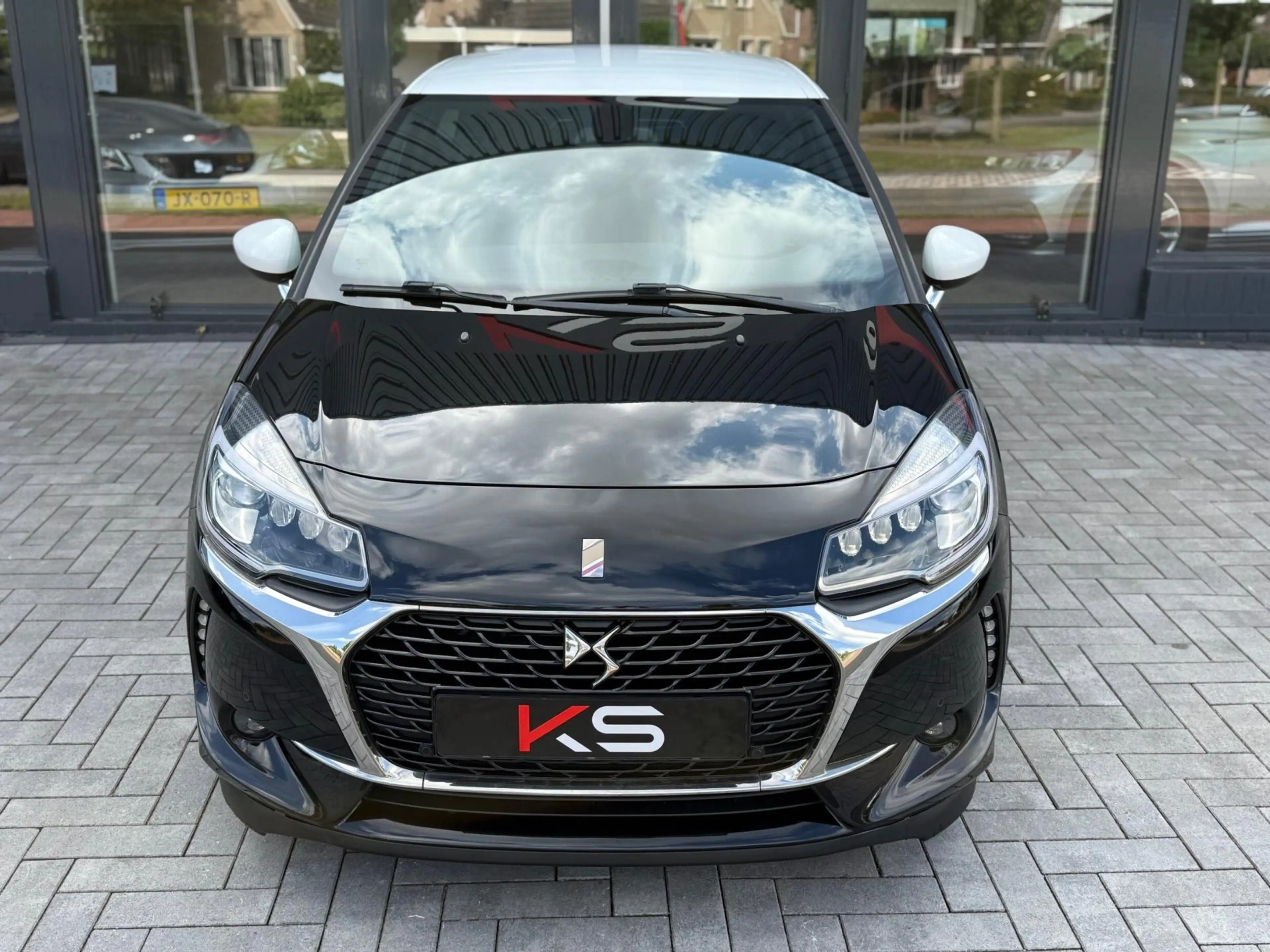 DS Automobiles DS 3 1.6 Performance 208PK Navi Carplay Led Camera — photo 3