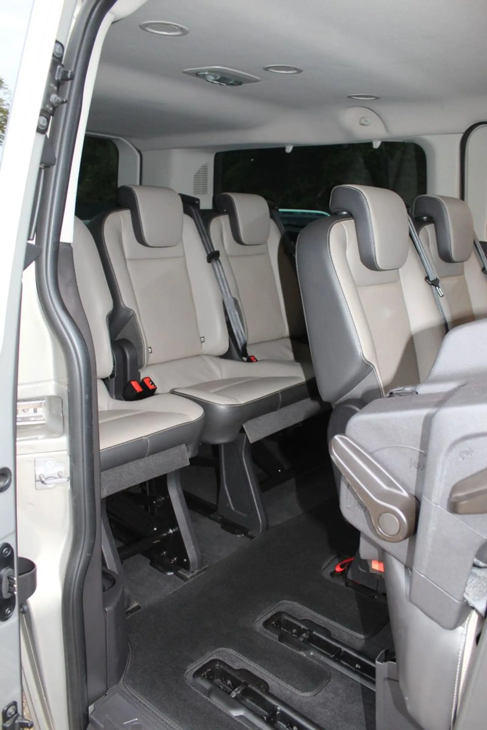 Ford Tourneo Custom Titanium 9-SITZER EURO-6 ANDROID — photo 23
