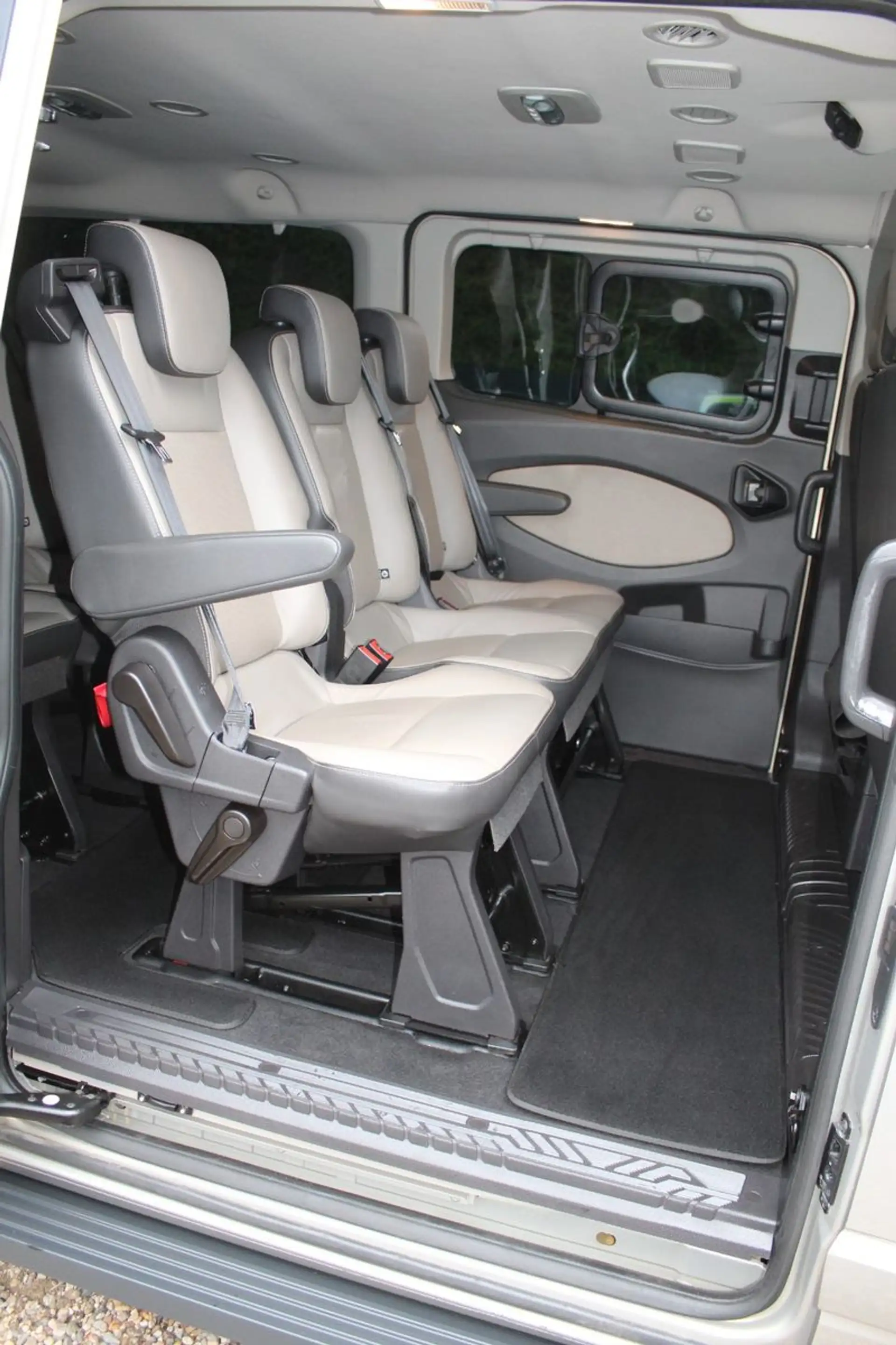 Ford Tourneo Custom Titanium 9-SITZER EURO-6 ANDROID — photo 22