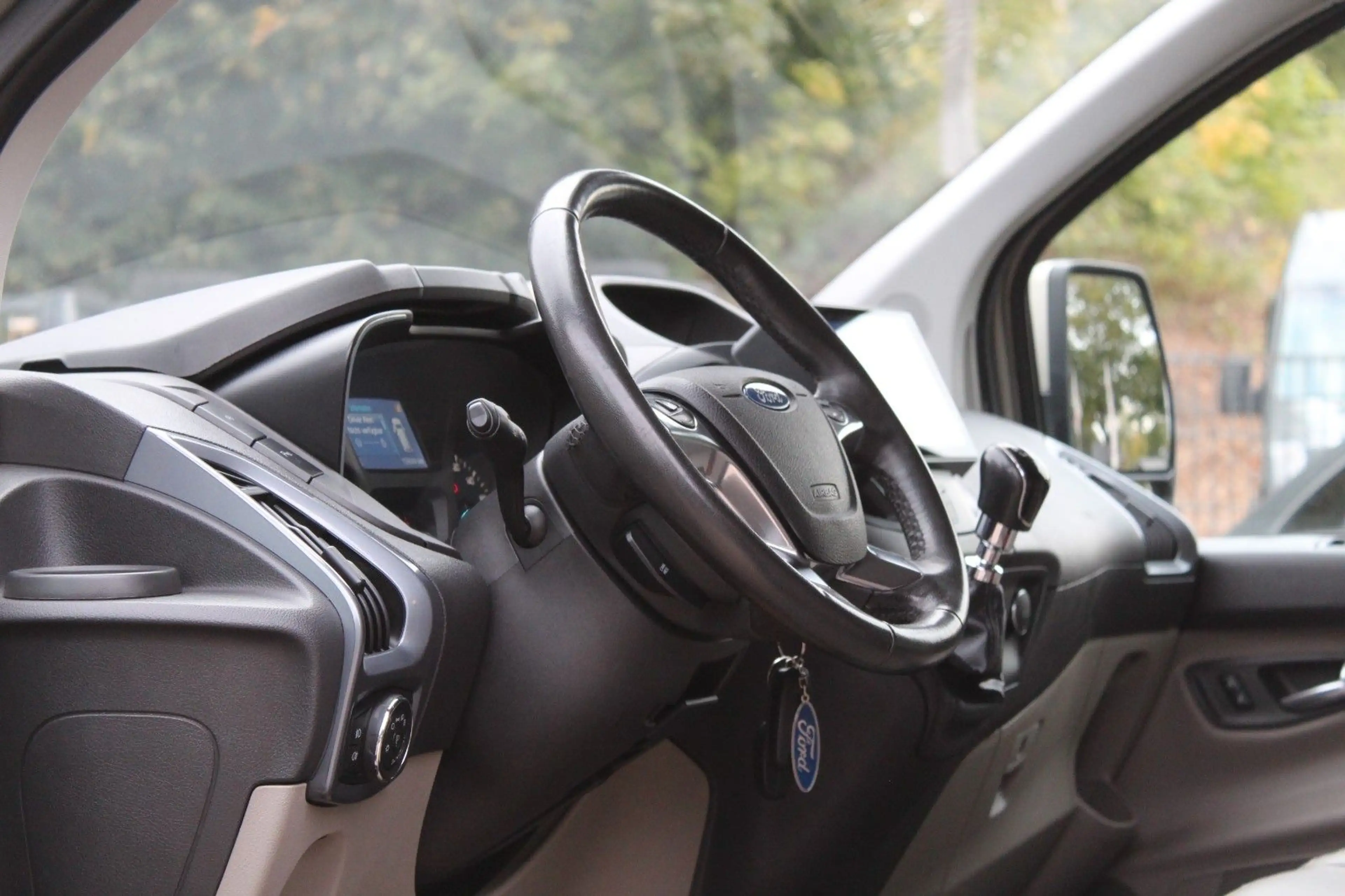 Ford Tourneo Custom Titanium 9-SITZER EURO-6 ANDROID — photo 15
