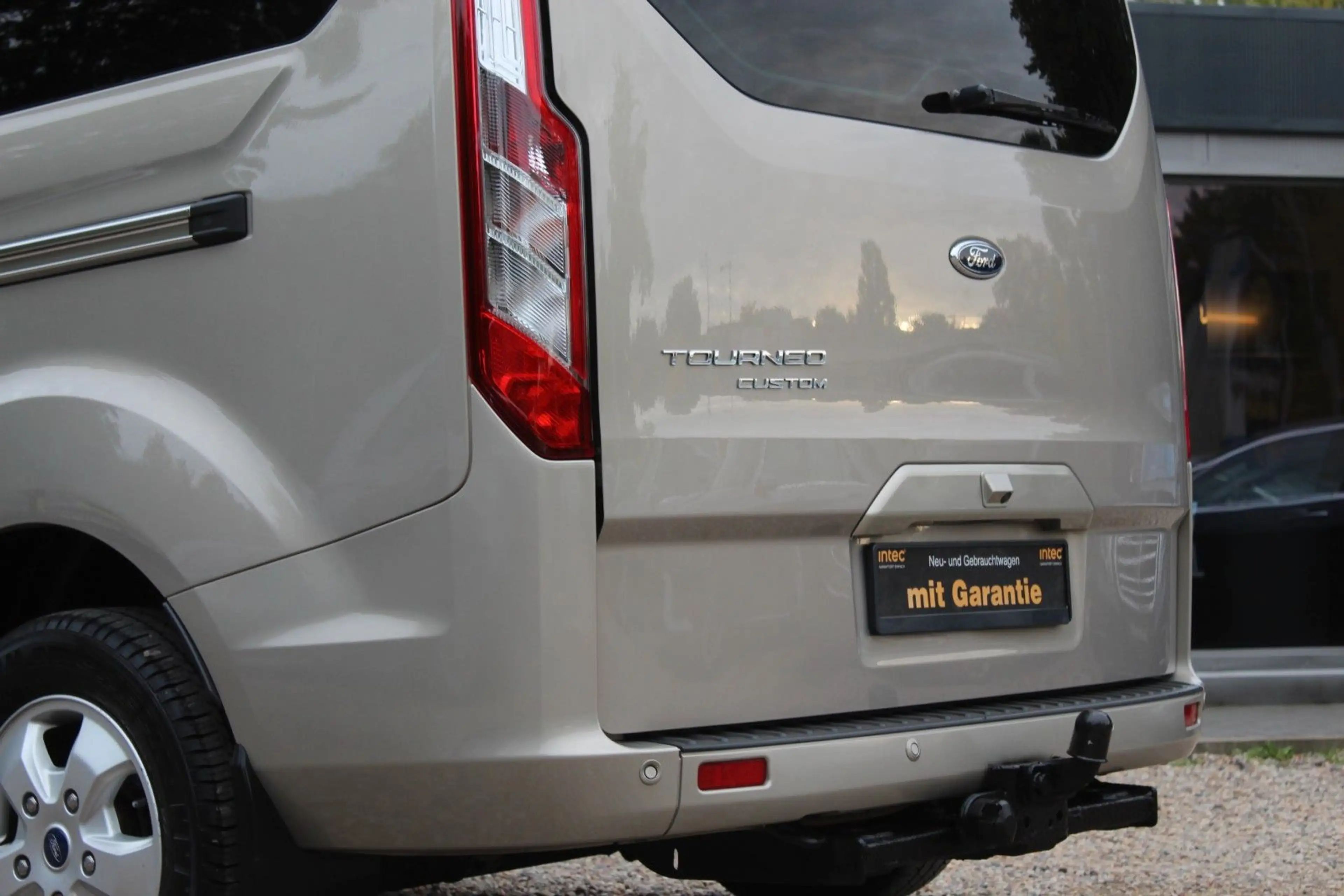 Ford Tourneo Custom Titanium 9-SITZER EURO-6 ANDROID — photo 8