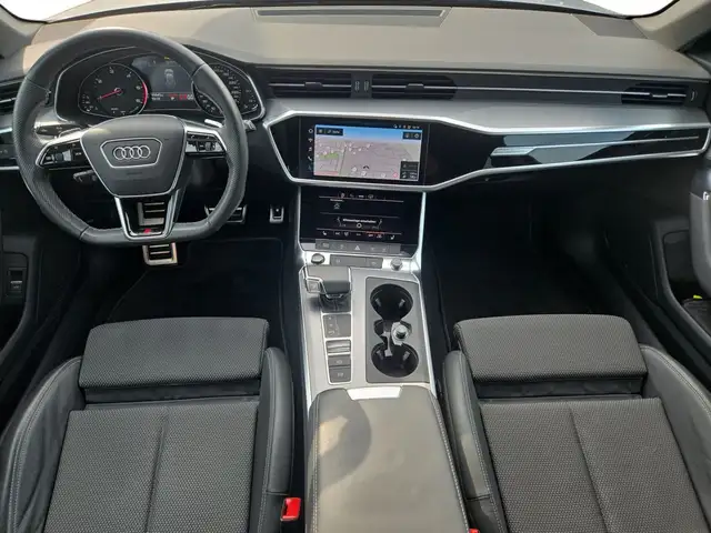 Audi A6 view 8