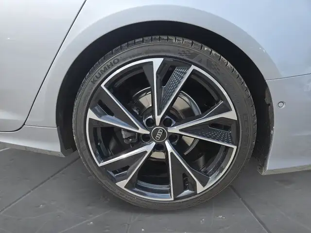 Audi A6 view 15