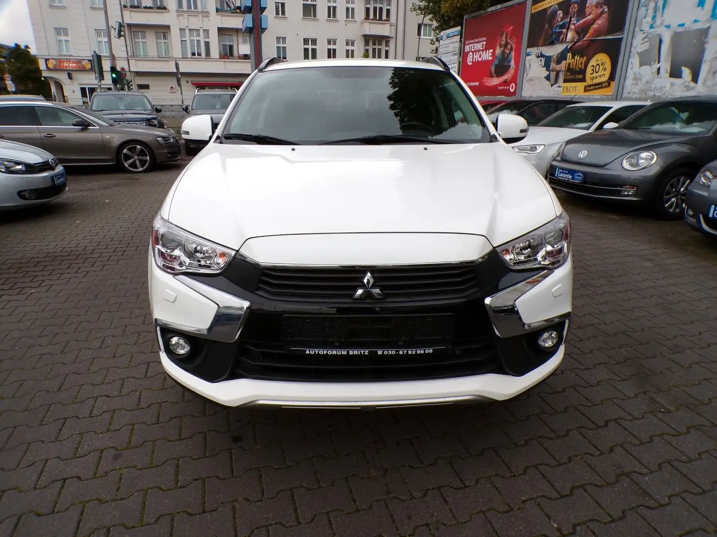 Mitsubishi ASX 1.6 Weiß - 2