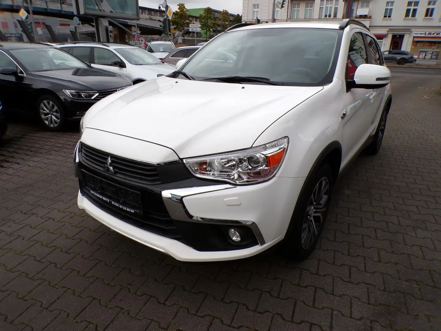Mitsubishi ASX 1.6 Weiß - 1