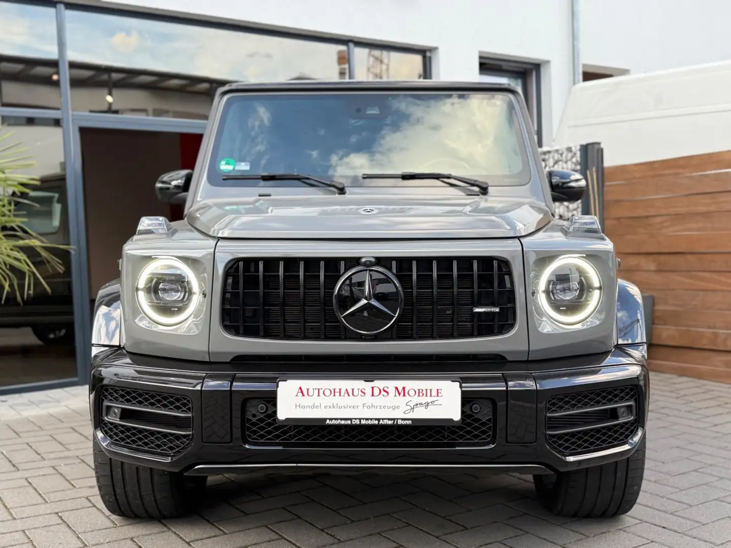 Mercedes-Benz G 500 mit G 63 AMG Bodykit* 22''*Sidepipes*Insp. Schwarz - 1