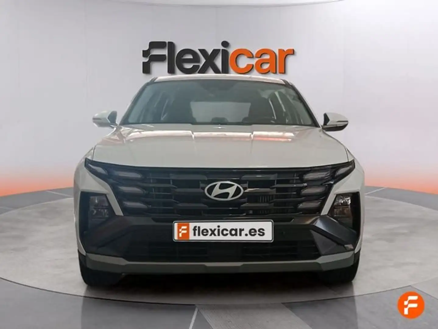 Hyundai TUCSON 1.6 T Klass Weiß - 2