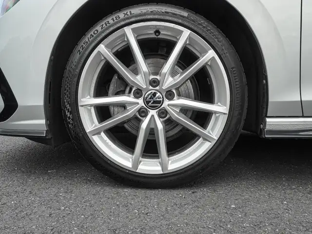 Volkswagen Golf view 7