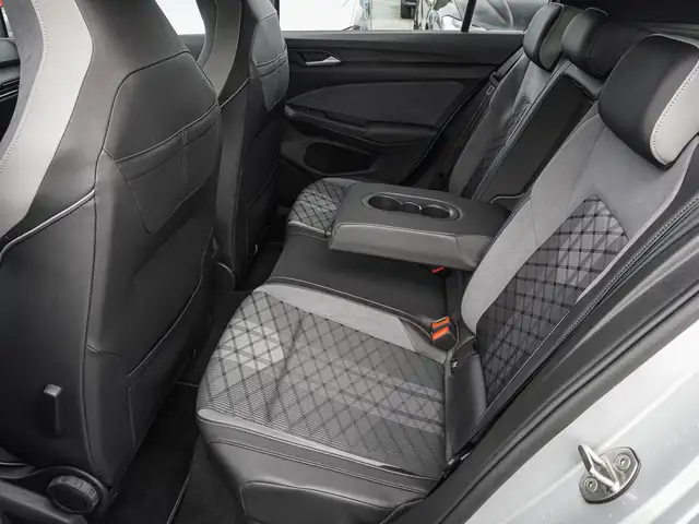 Volkswagen Golf view 15