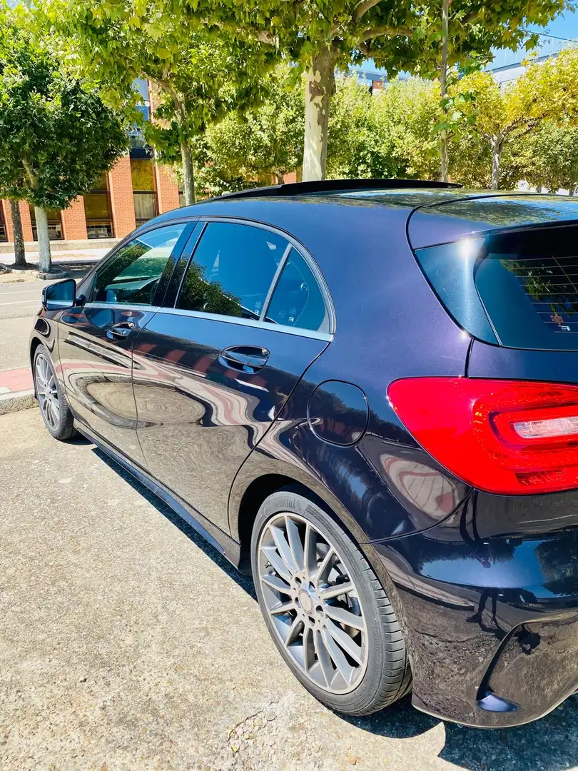 Mercedes-Benz A 200 200CDI BE Style 7G-DCT Fialová - 2