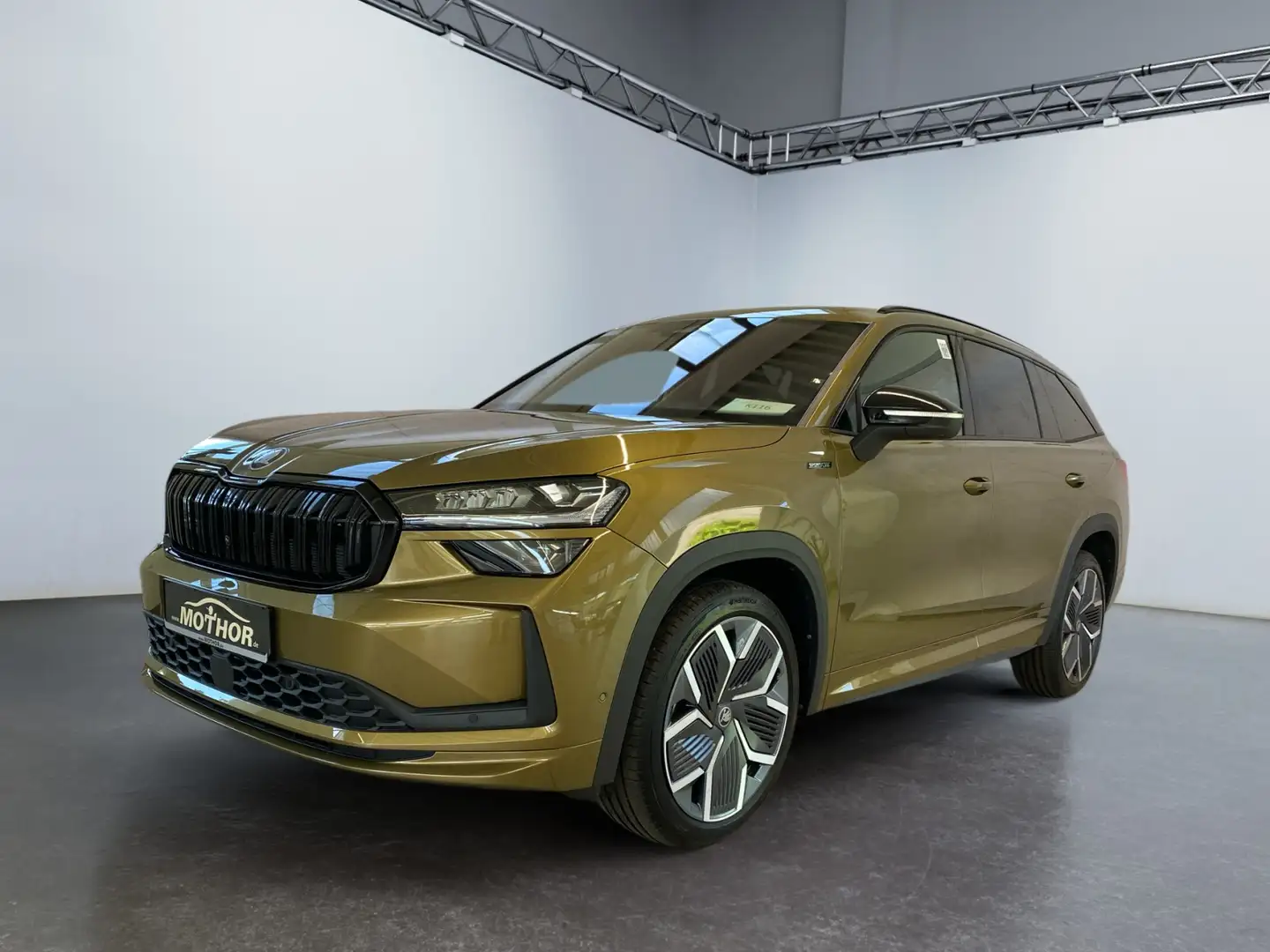 Skoda Kodiaq Sportline 2.0 TDI 4x4 DSG 360°Kam 7Sitzer Goud - 2