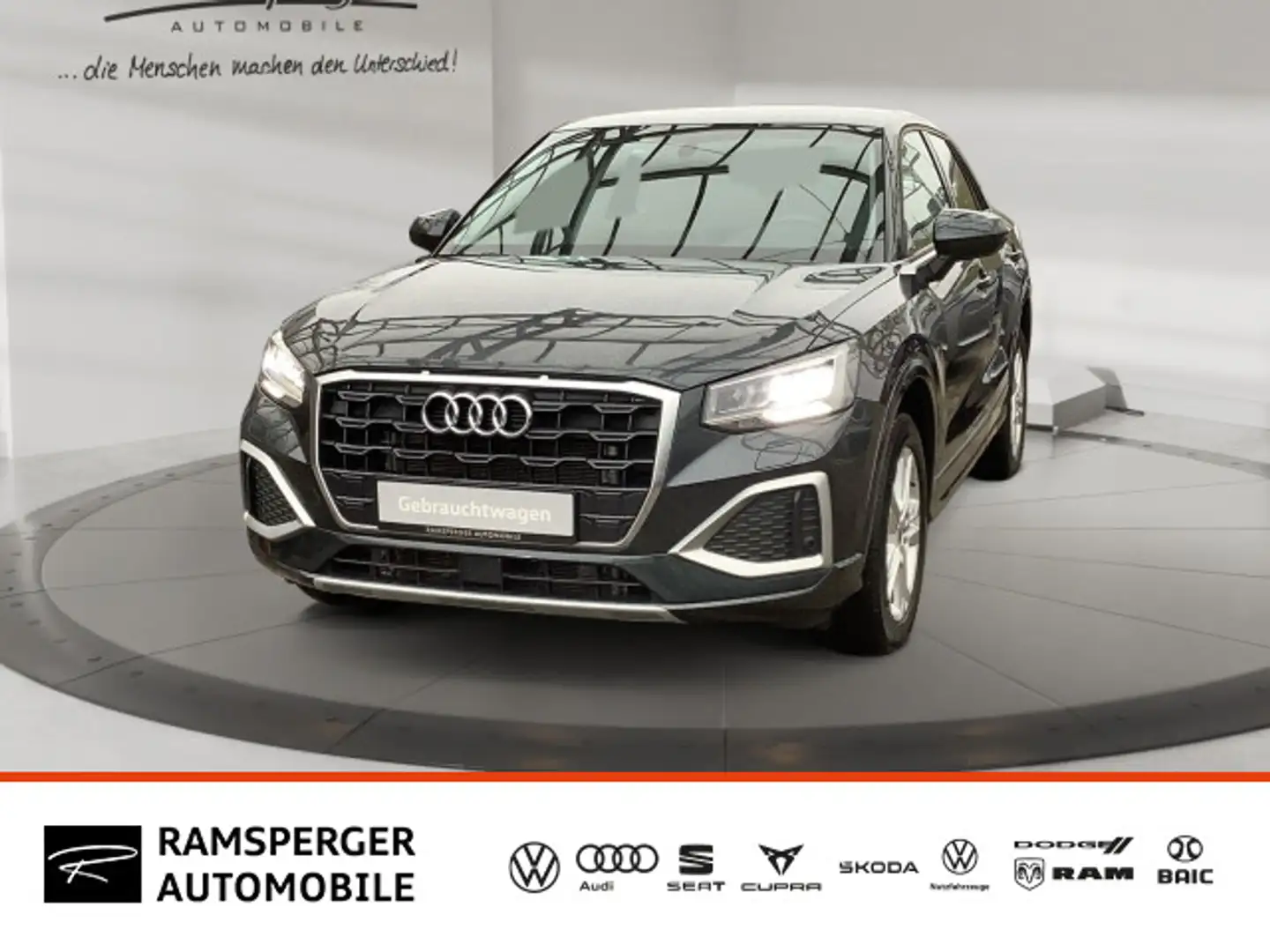 Audi Q2 35 TFSI S tronic Advanced ACC LED Kamera PDC Grijs - 1