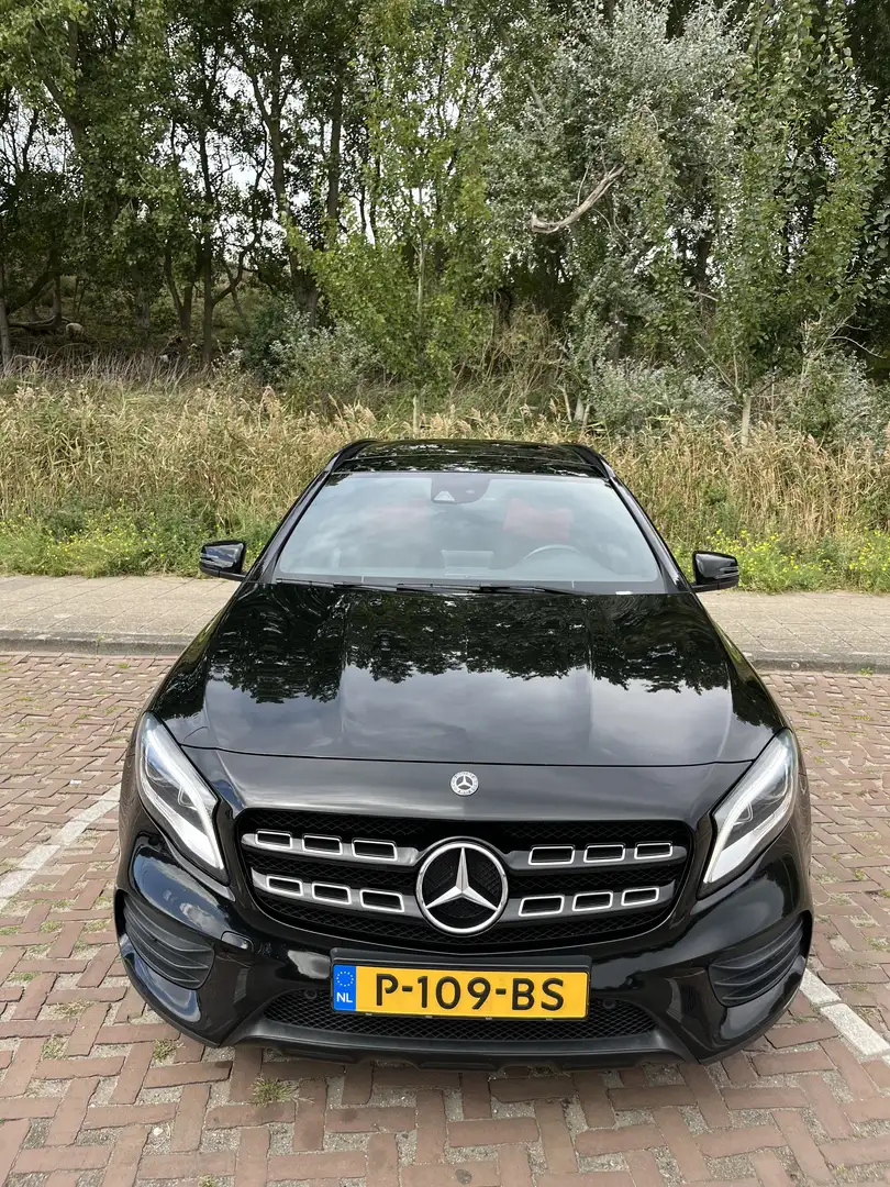 Mercedes-Benz GLA 250 Premium Plus Nero - 1