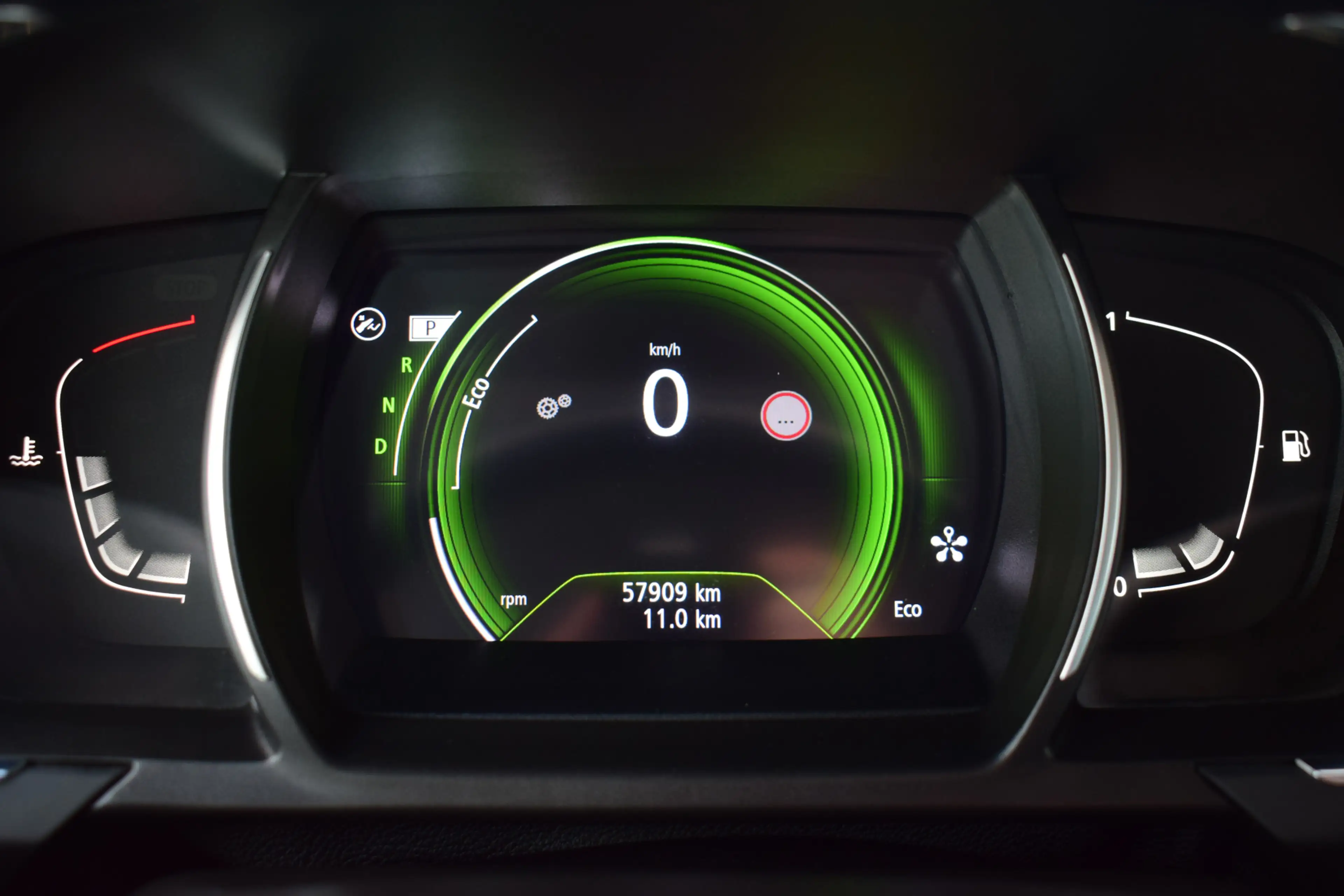 Renault Grand Scenic 1.3 TCe Initiale Paris Automaat Leder | Trekhaak | — photo 20