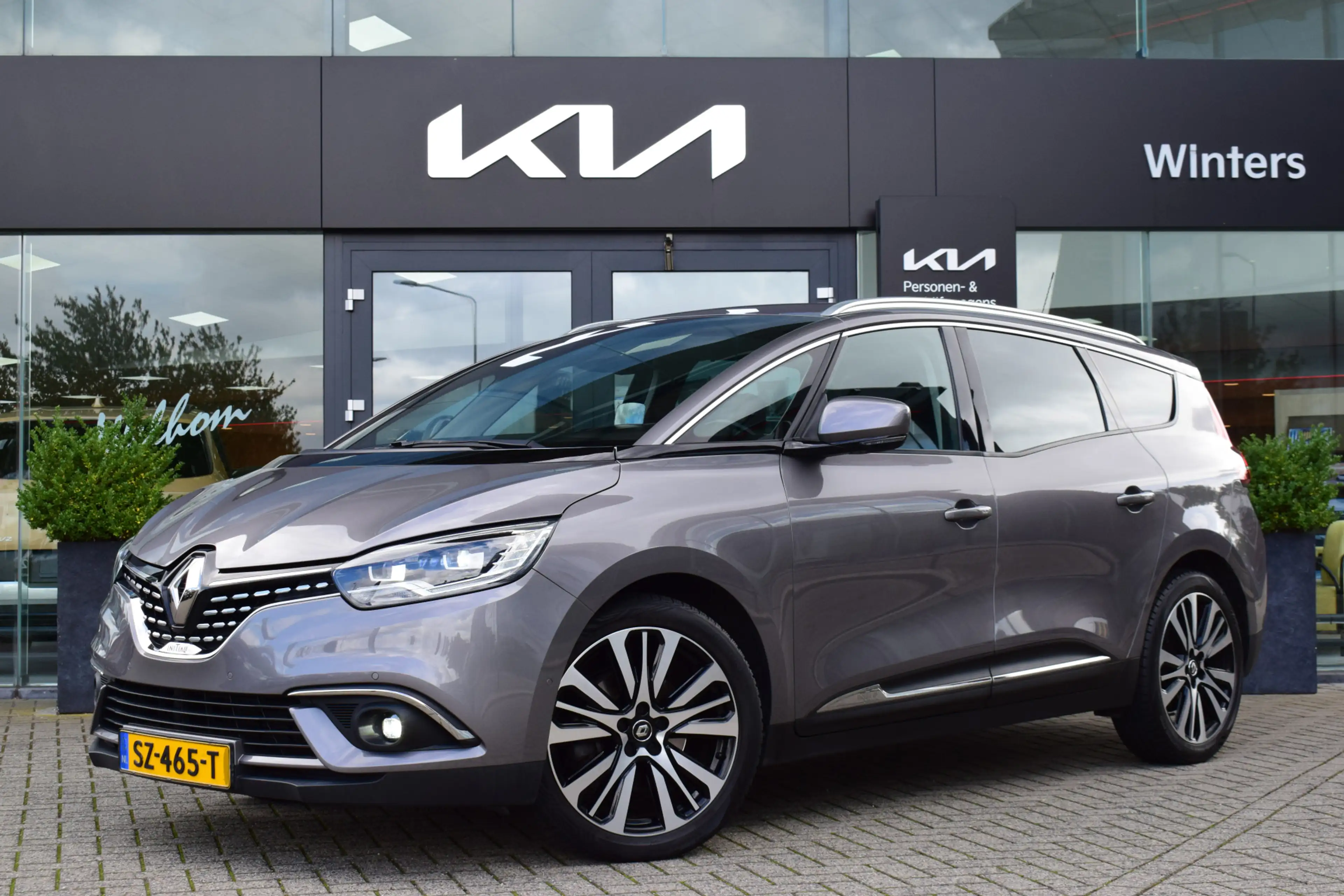 Renault Grand Scenic 1.3 TCe Initiale Paris Automaat Leder | Trekhaak |