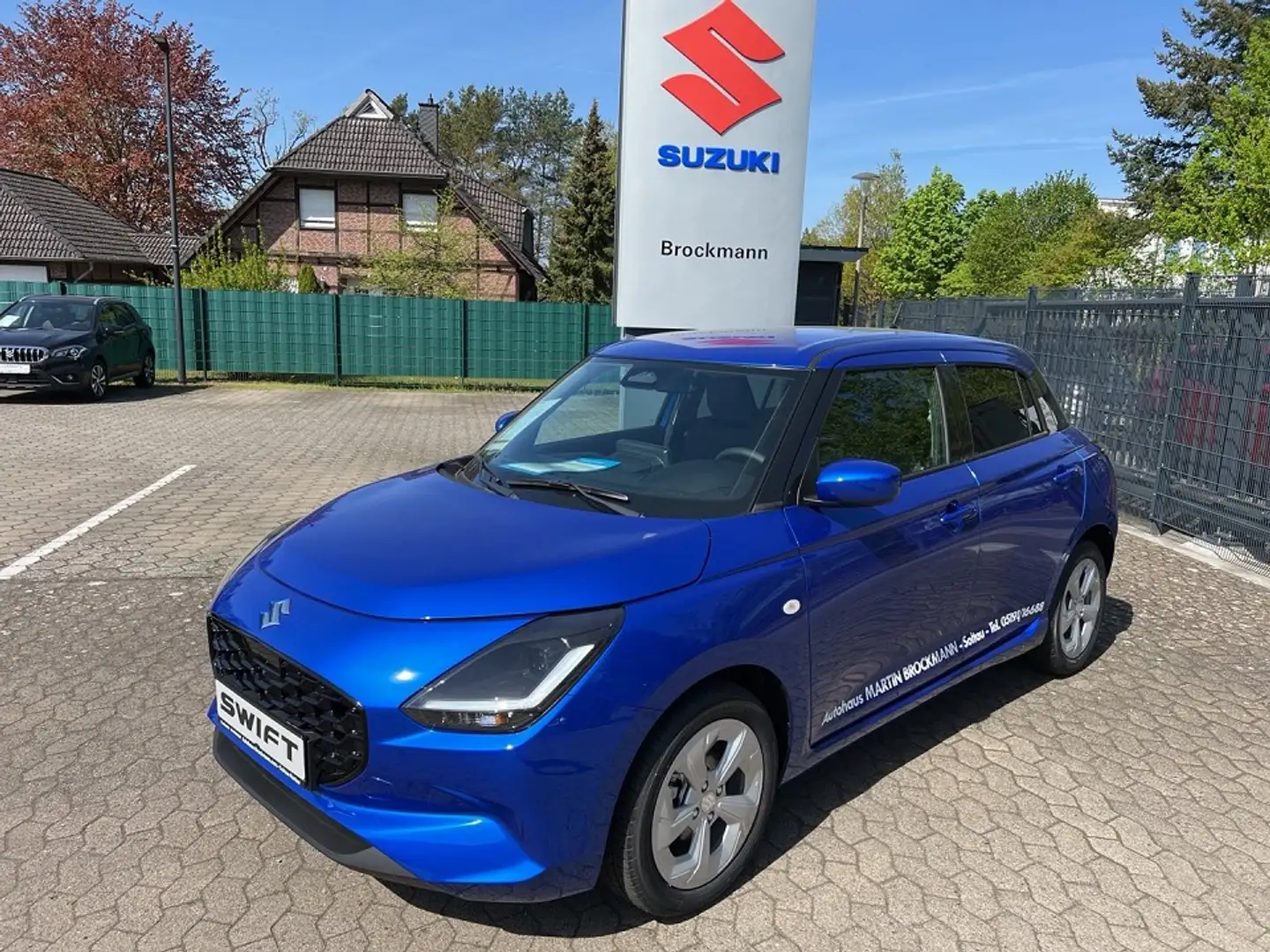 Suzuki Swift 1.2 83 PS DUALJET Comfort Automatik Kék - 1