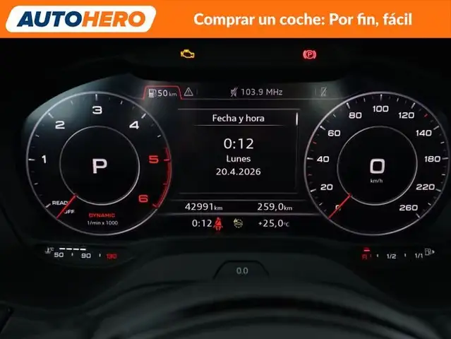 Audi Q2 view 23