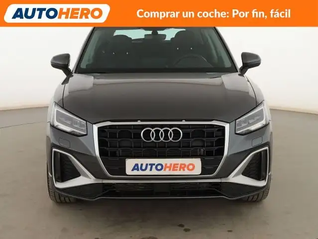 Audi Q2 view 9