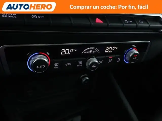 Audi Q2 view 24