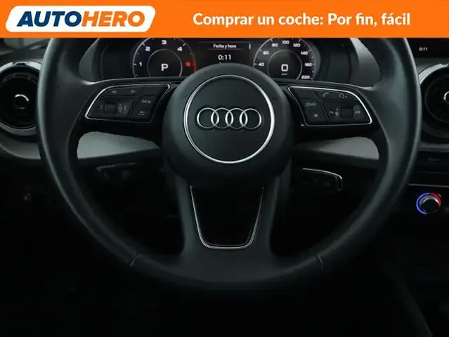 Audi Q2 view 22
