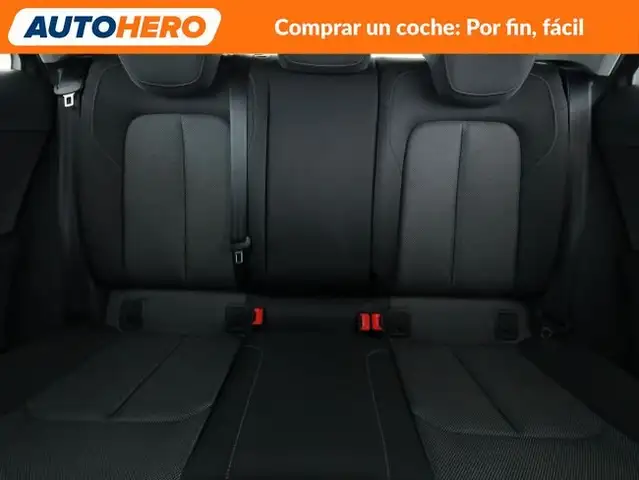 Audi Q2 view 16
