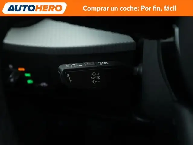 Audi Q2 view 30