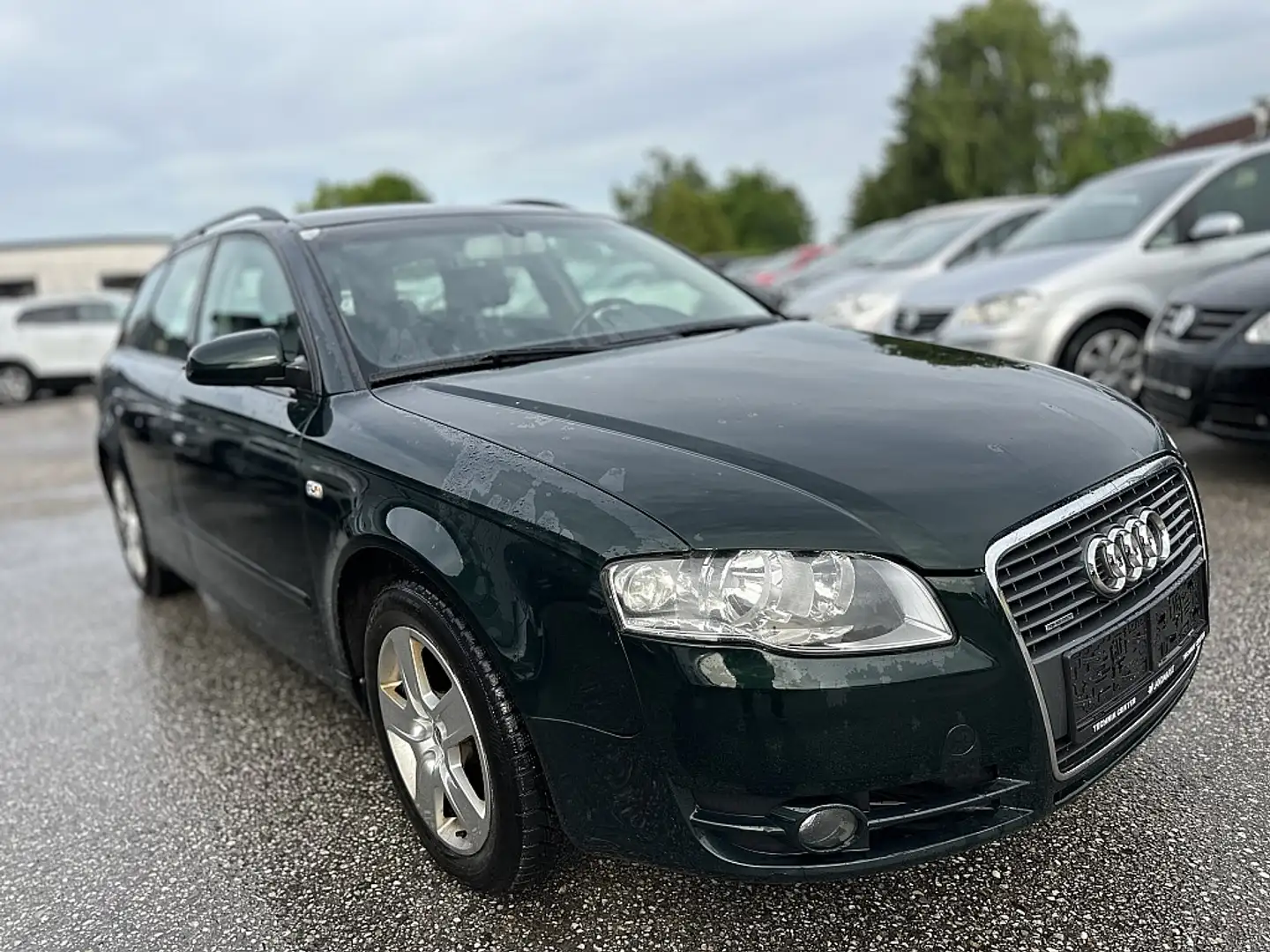 Audi A4 Avant 2,0 TDI quattro DPF Schwarz - 1