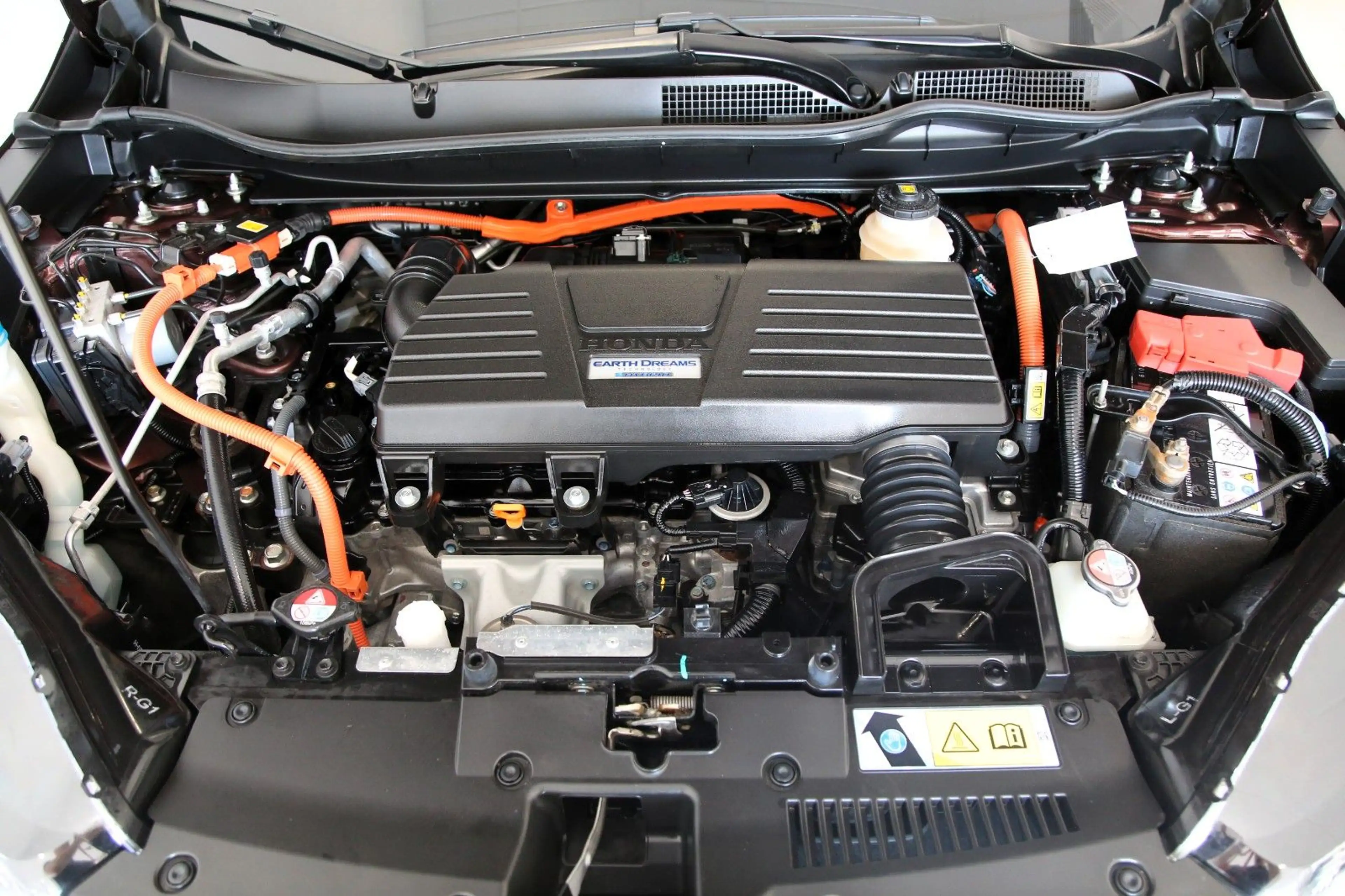 Honda CR-V 2.0 i-MMD HYBRID 4WD Executive — photo 30