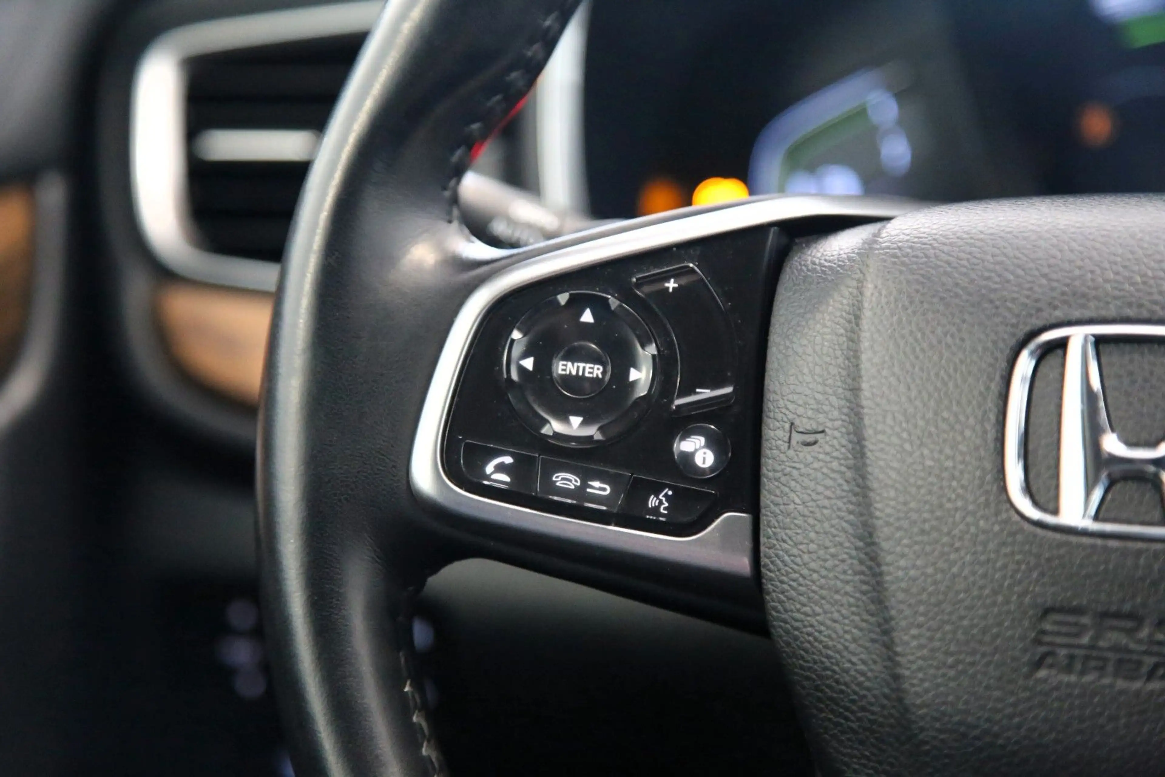 Honda CR-V 2.0 i-MMD HYBRID 4WD Executive — photo 16