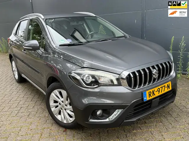 Suzuki S-Cross 1.4 Boosterjet Exclusive/Navi/Camera/bluetooth/Air