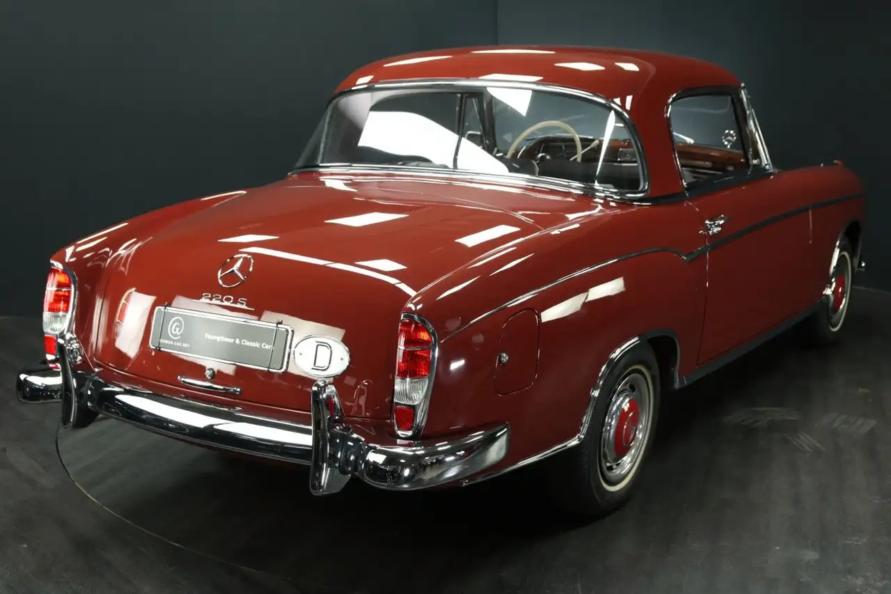 Mercedes-Benz 220 S "Ponton" Coupé, foto 2