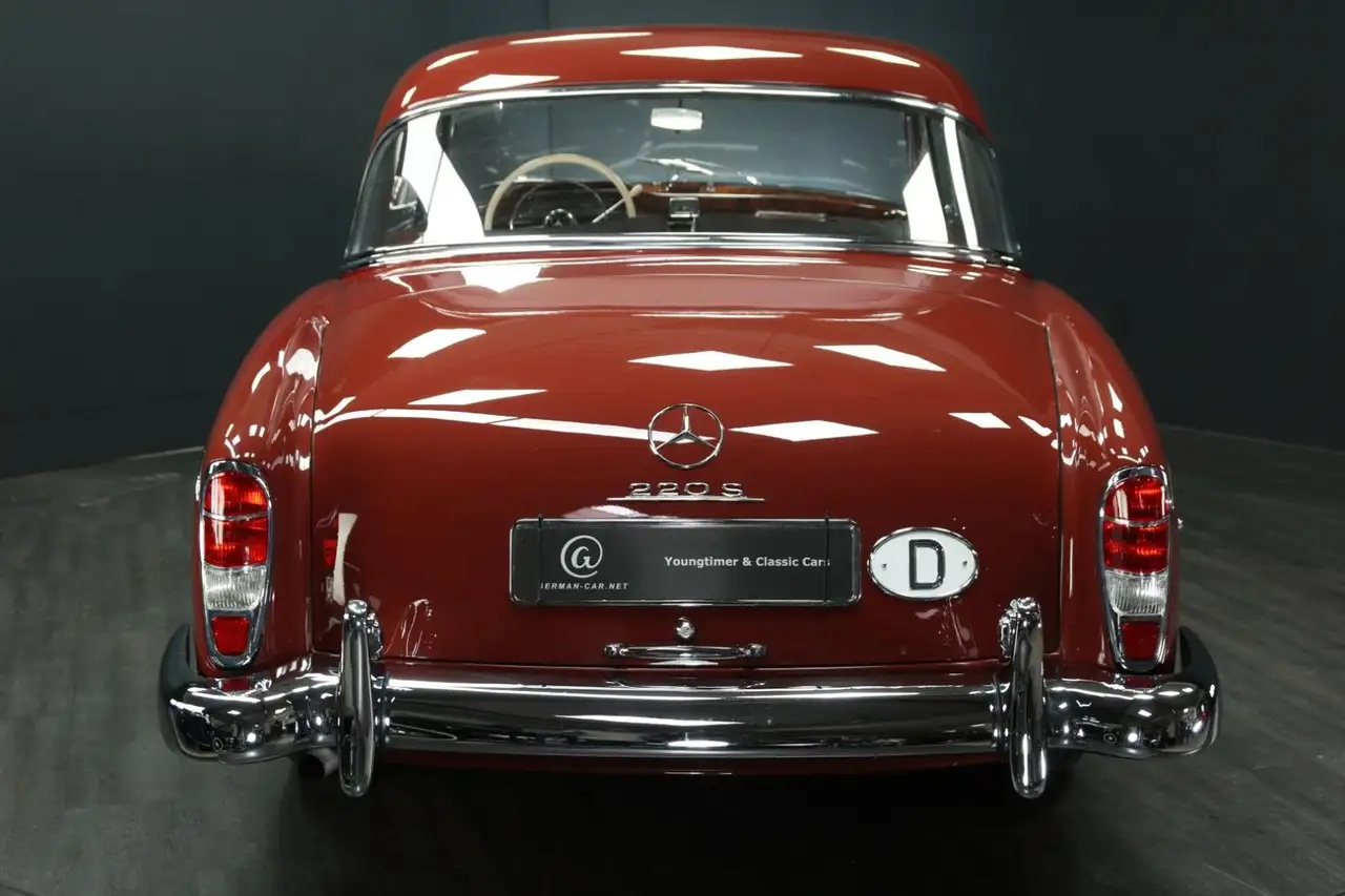 Mercedes-Benz 220 S "Ponton" Coupé, foto 5