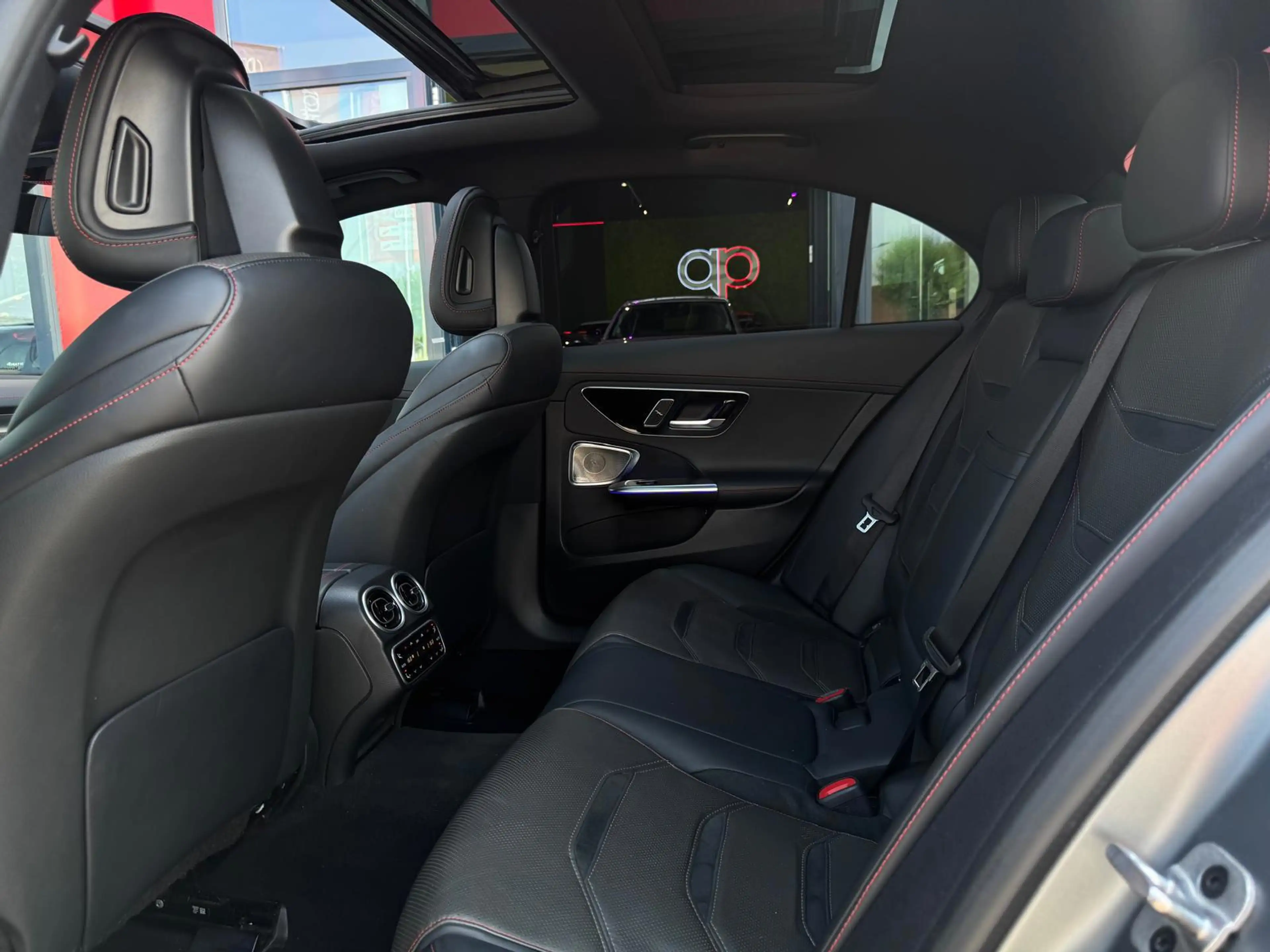 Mercedes-Benz C 43 AMG 4MATIC Vol | Panorama | Burmester | Head-Up | 3D C — photo 13