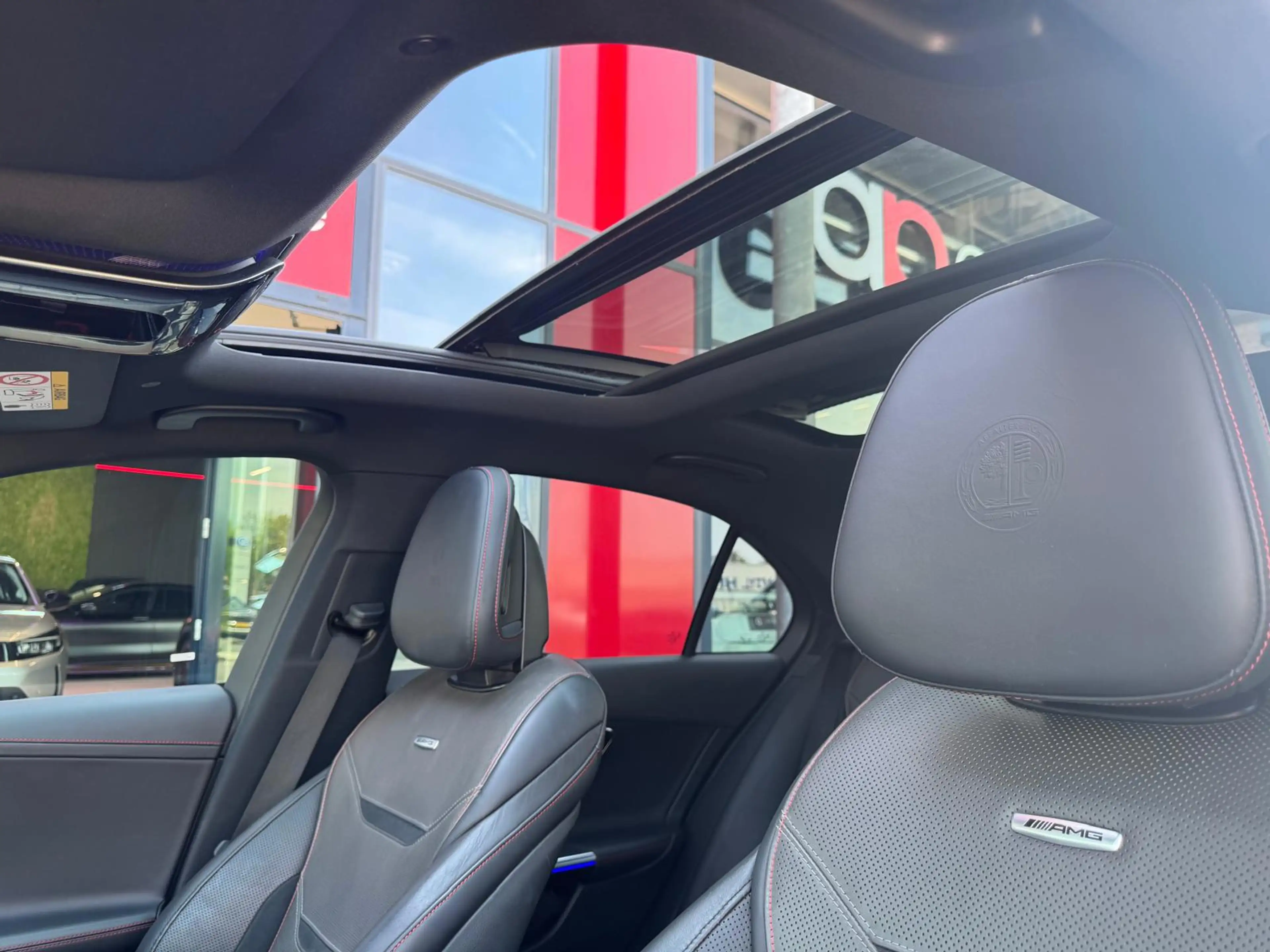 Mercedes-Benz C 43 AMG 4MATIC Vol | Panorama | Burmester | Head-Up | 3D C — photo 12