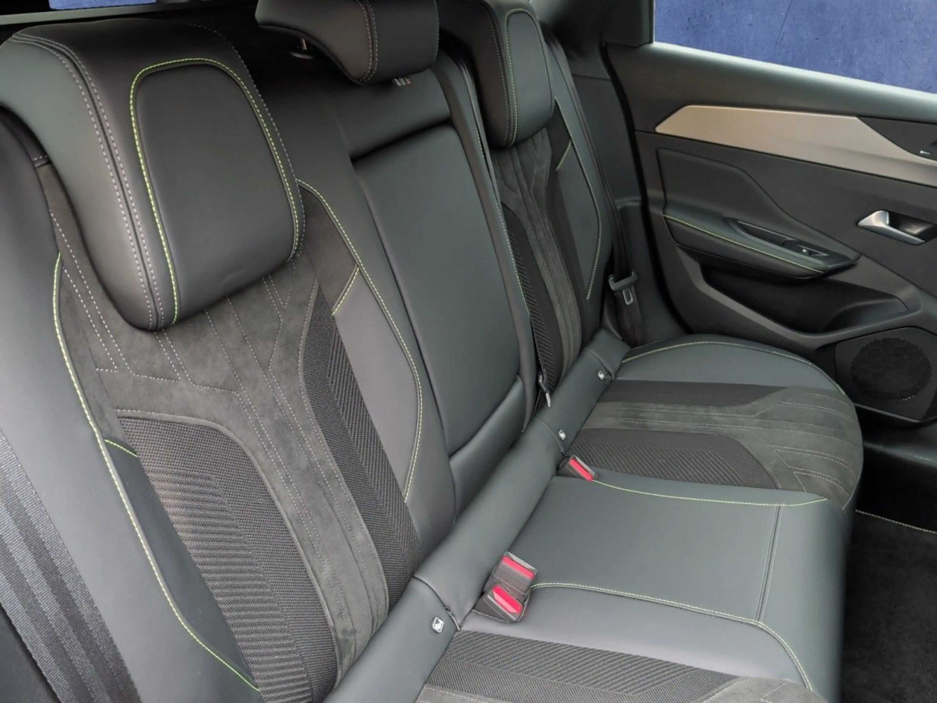 Peugeot 308 SW GT PureTech Autm+AHK+ACC+360-Grad-Kamera Klima — photo 14
