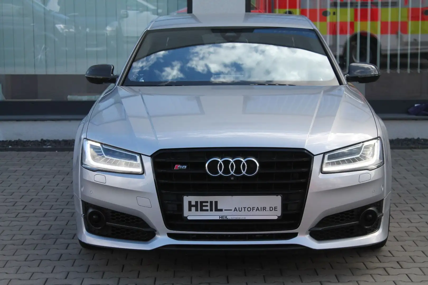 Audi S8 4.0 TFSI quattro plus*ACC*360°*MATRIX LED*AHK Argent - 2