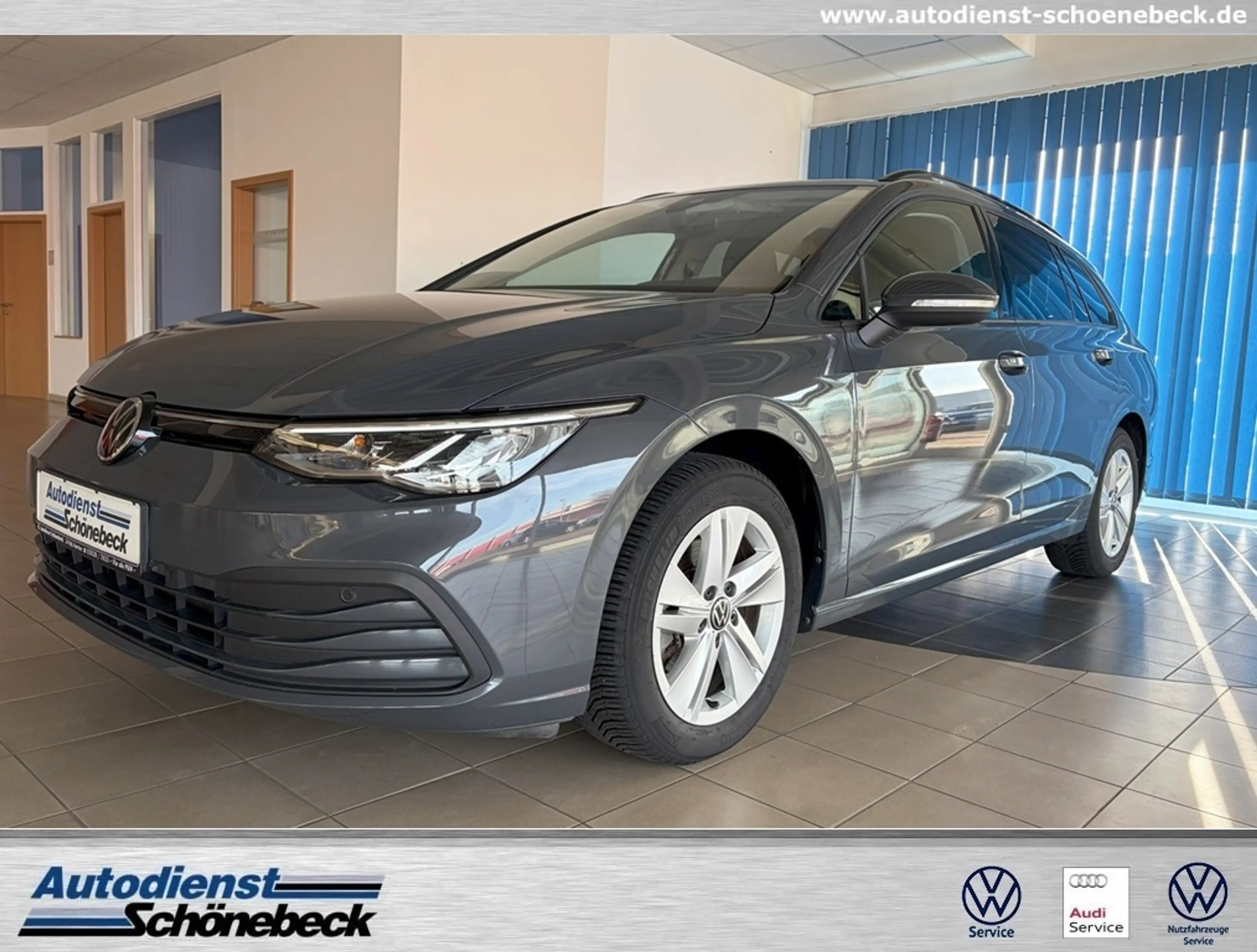 Volkswagen Golf Variant Life