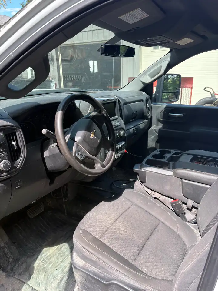 Chevrolet Silverado 3500 photo Chevrolet Silverado 3500